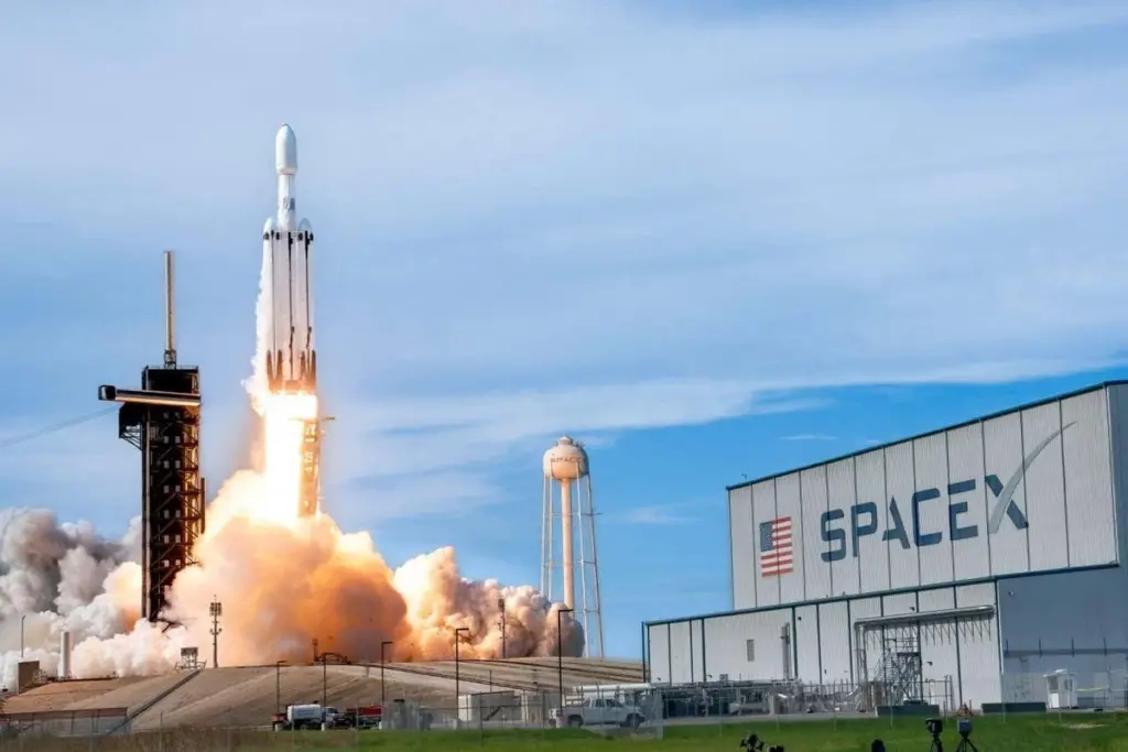 One Million Satellites Proposed: Astronomers Raise Environmental Concerns