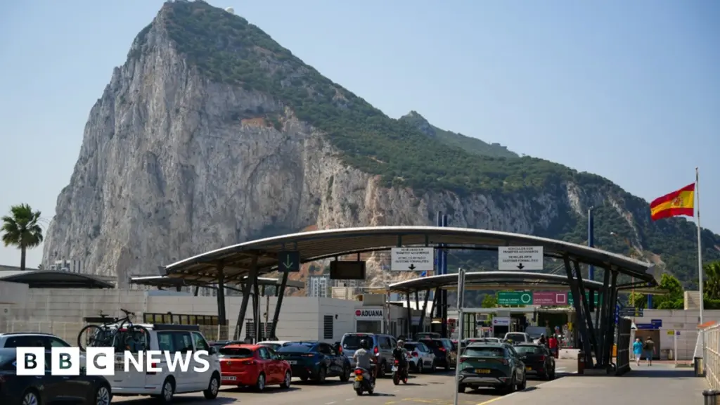 Post-Brexit Agreement Dictates Spanish Passport Checks for Gibraltar Arrivals
