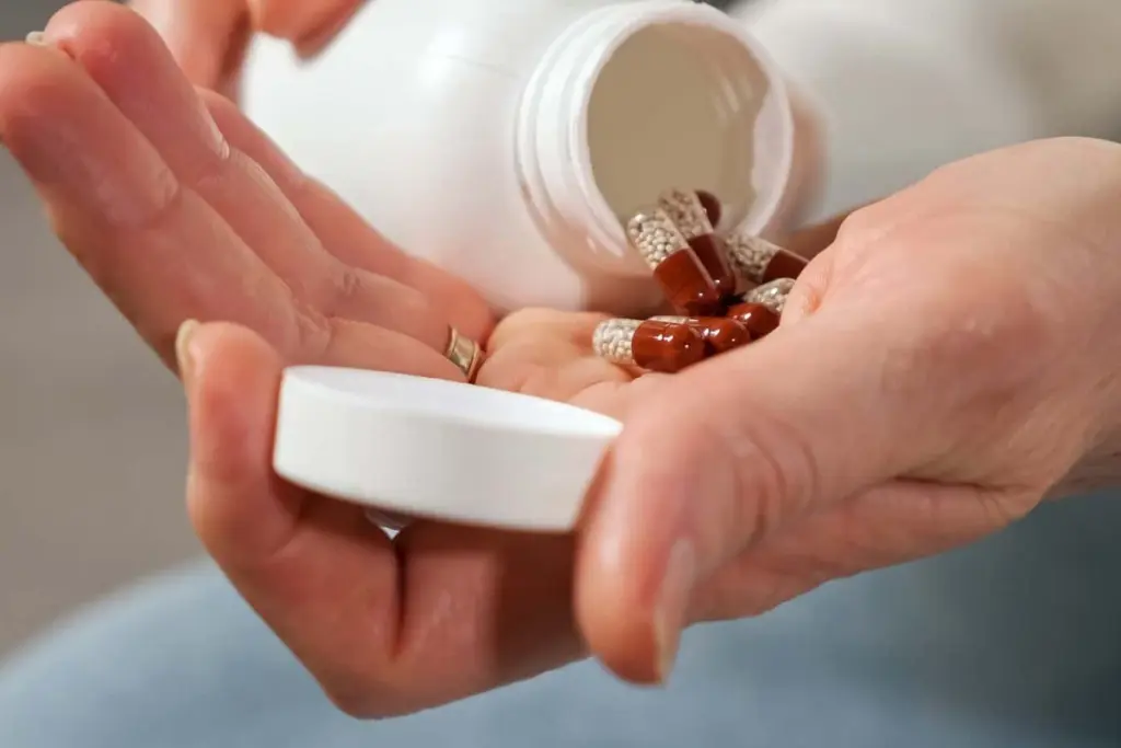 Daily Multivitamin Supplement May Offer Minor Slowdown in Biological Aging