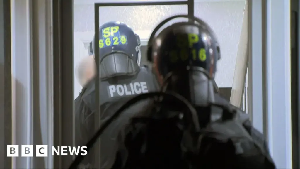 Joint Scotland and Spain Gangland Raids Lead to Thirteen Arrests