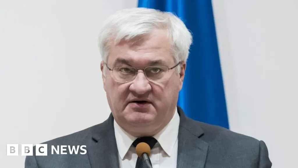 Ukraine Alleges Hungary Detained State Bank Employees, Accuses of Hostage-Taking