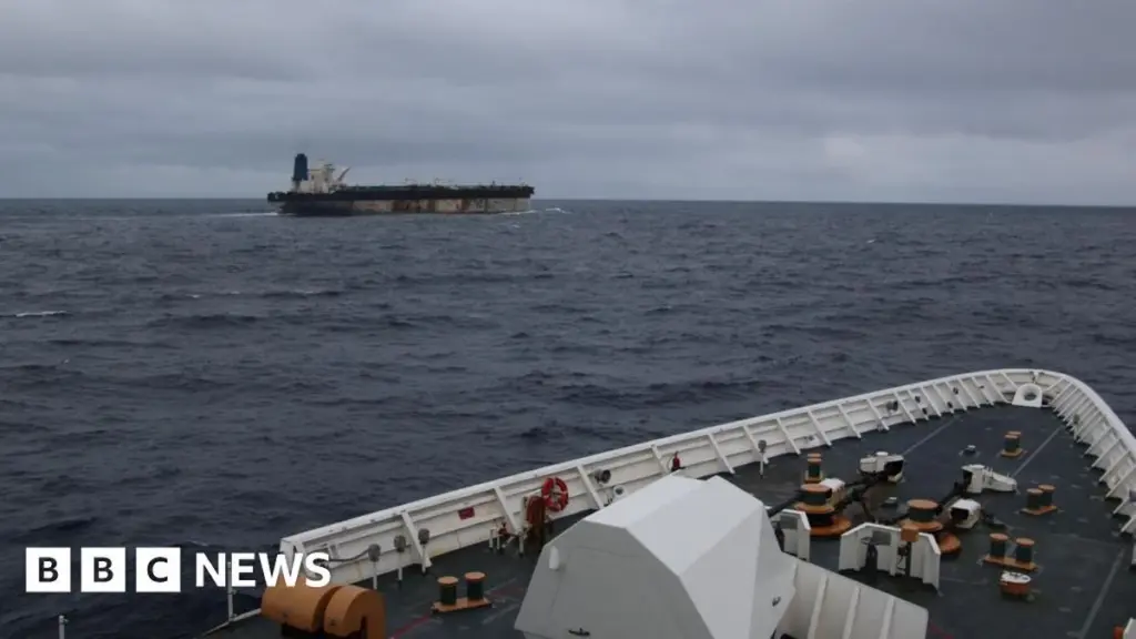 UK Readies to Board Russian "Shadow Fleet" Vessels in National Waters