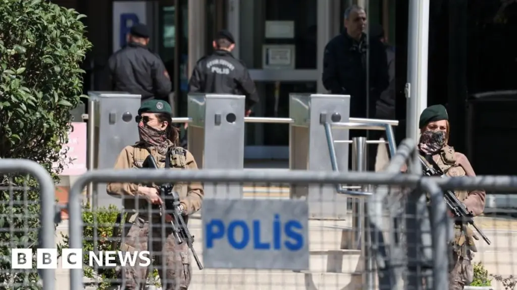 Gunfight Near Israeli Consulate in Istanbul Leaves One Attacker Dead, Two Injured