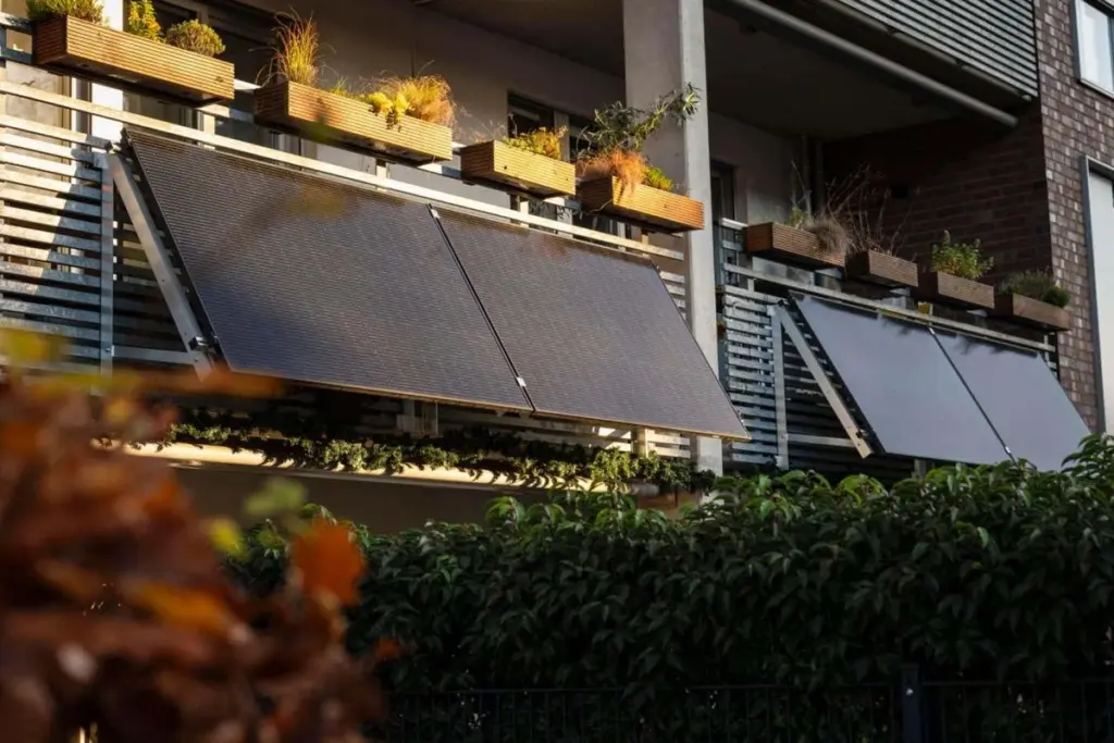 The Rise of Plug-In Solar: Cheaper Energy, but at What Cost?
